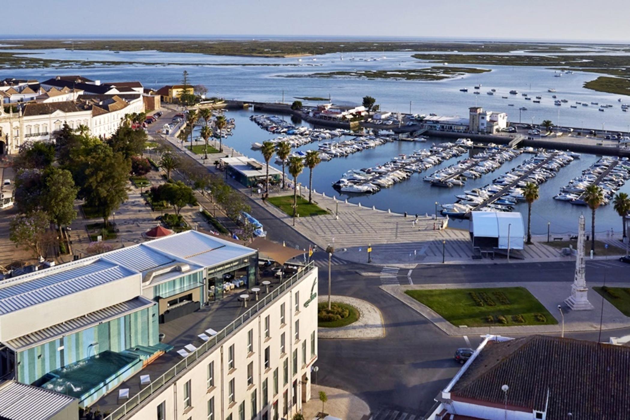 Hotel & Club Dystrykt Faro